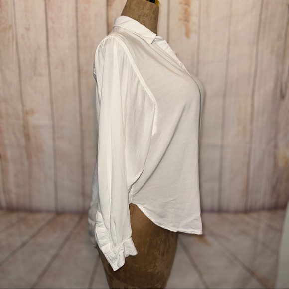 beachlunchlounge White Button Down Shirt, soft lightweight classic sz L - Picture 2 of 8